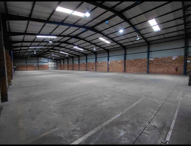 1,848M² WAREHOUSE TO LET IN POMONA